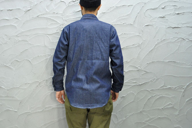 ENGINEERED GARMENTS 【Workaday】Utility Shirt(Lt.Weight Denim) 