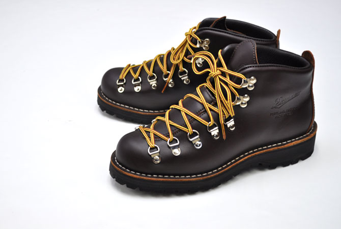 Danner  MOUNTAIN LIGHT 