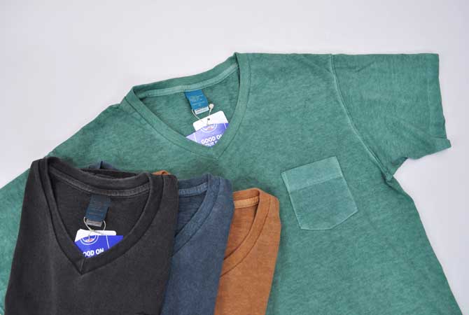 GOOD ON S/S V-Neck Pocket T