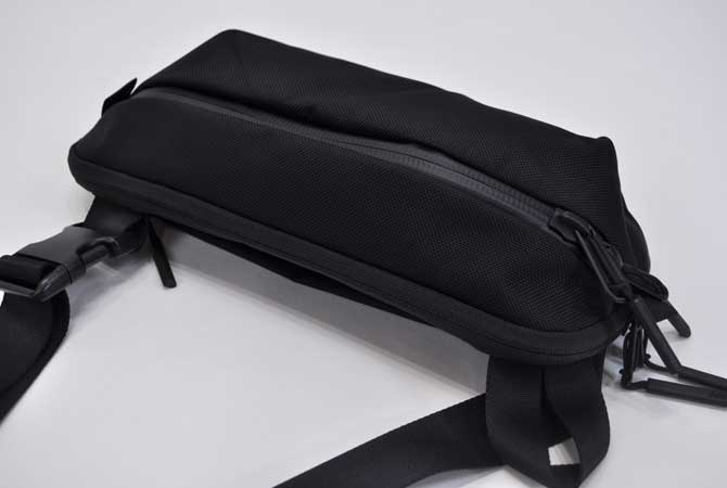 Aer Day Sling 2（Travel Collection)