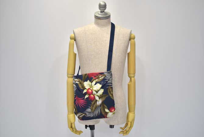 ENGINEERED GARMENTS Shoulder Pouch (Hawaiian Floral Java Cloth)