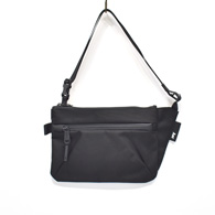 Aer Sling Pouch（Travel Collection) 